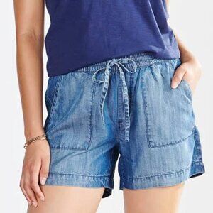 Hatley Everywhere Blue Chambray Shorts Size Small